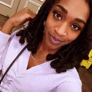 Meet your Posher, Tiffany